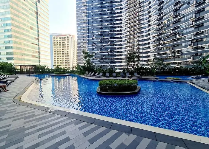 Apartment In Makati Staycation
