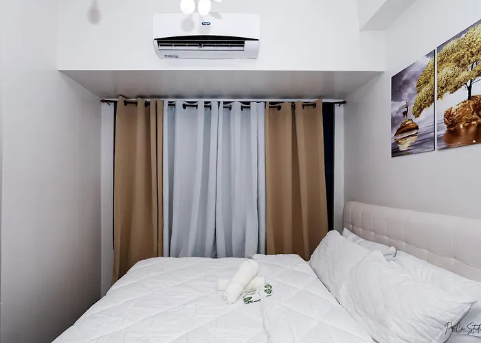 In Makati Staycation Apartment Manila